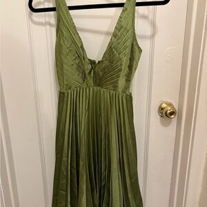 Brand New A&F Green Pleated Dress